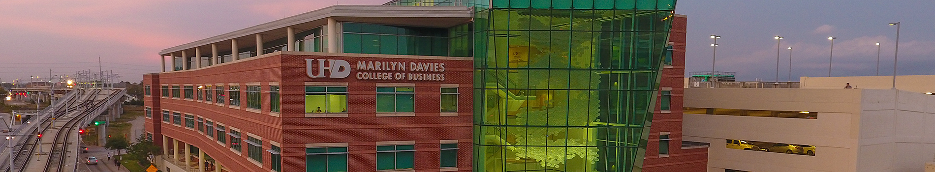 Marilyn Davies College of Business front view