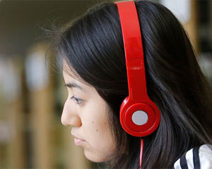 Student wearing a headphone
